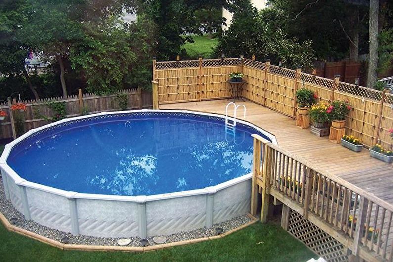 Rámový bazén pro letní sídlo