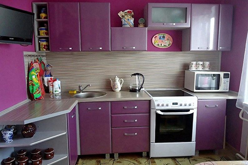 Kökuppsättning för ett litet kök - foto