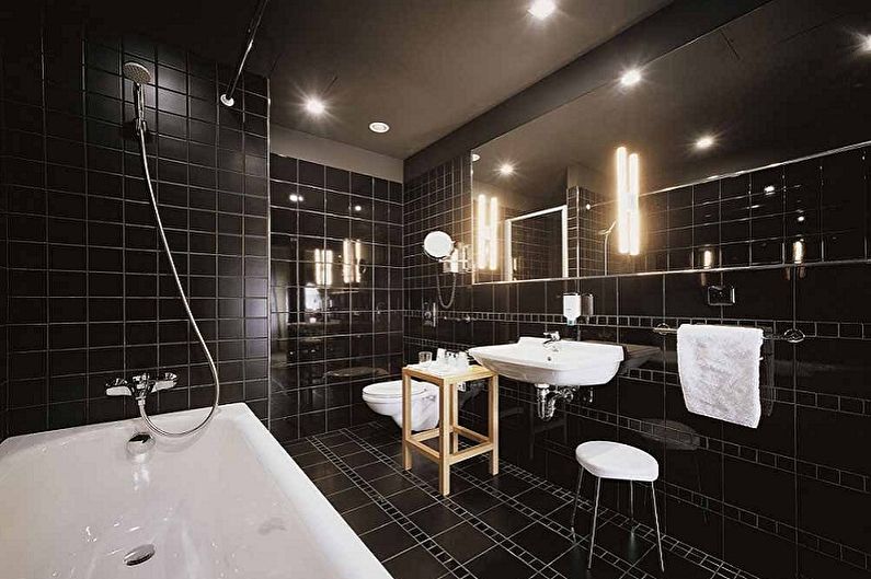 Melna vannas istaba - interjera dizaina foto