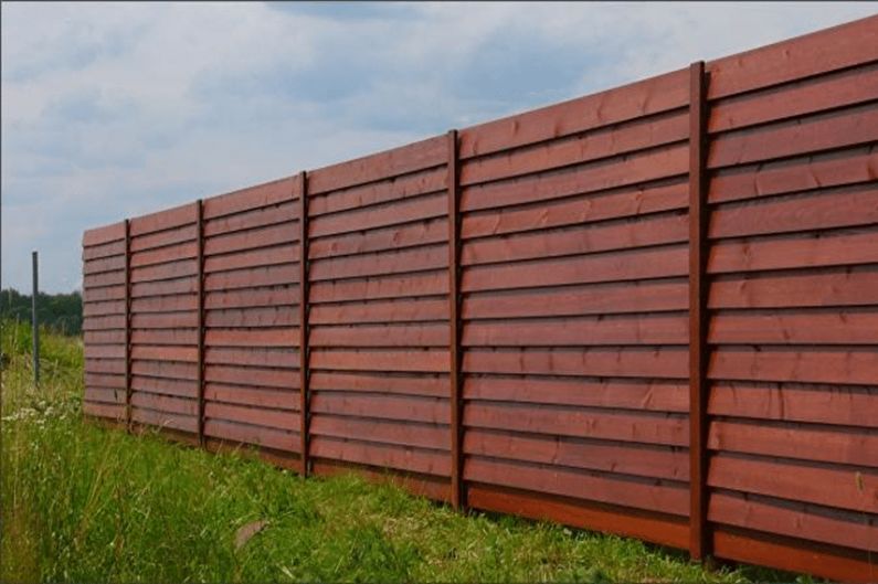 Tipuri de garduri din lemn - Gard din lemn de herringbone