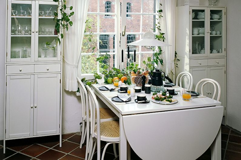 Ruokapöydät - valokuva
