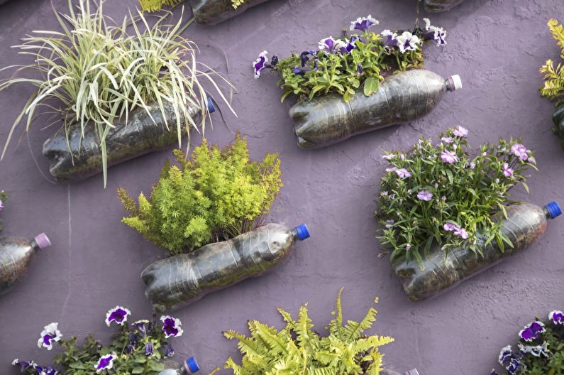 DIY trädgårdsdekorationer från plastflaskor