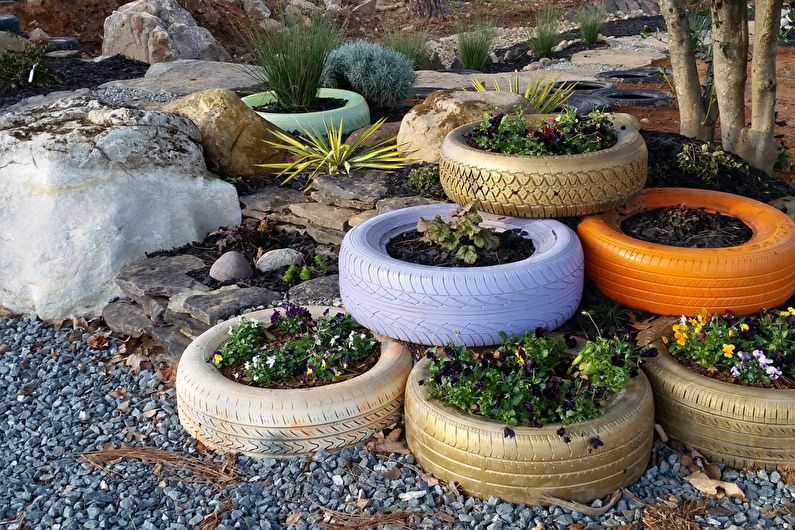 DIY kerti dekorációk gumiabroncsokból