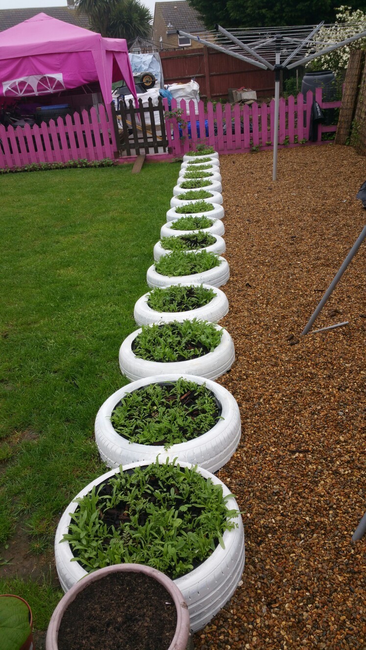 Decorações de jardim DIY de pneus