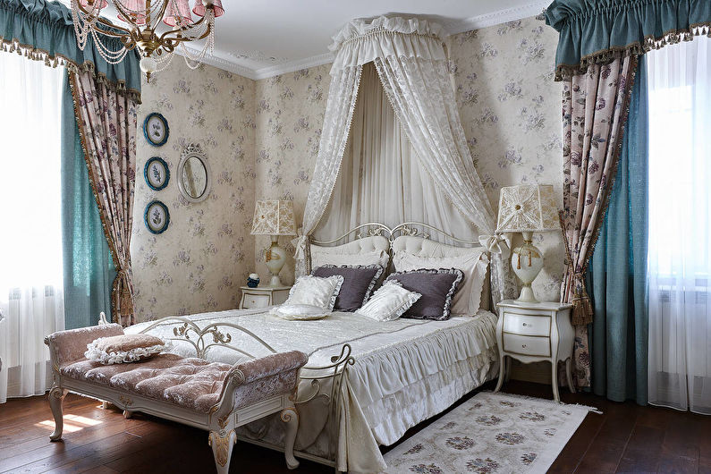 Design hálószoba klasszikus stílusban - textil és dekor