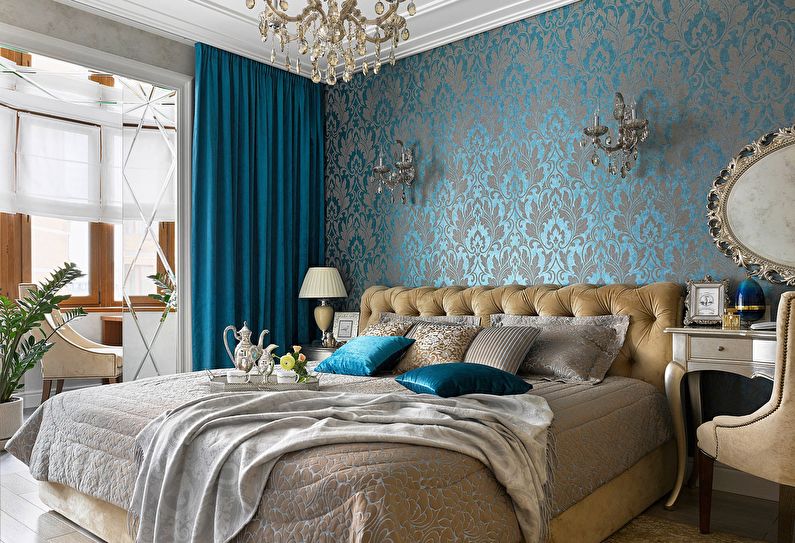 Dormitorio de diseño de interiores en un estilo clásico - foto