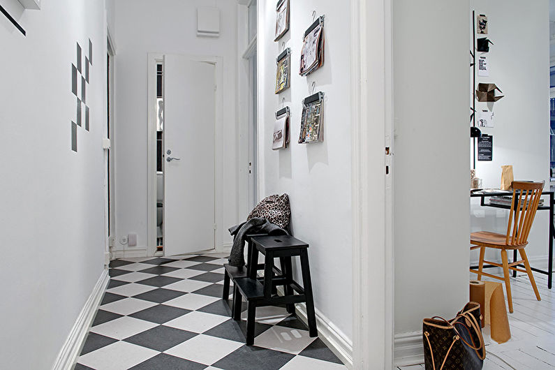 Indretningsdesign af gangen, korridor i sort / hvid - foto