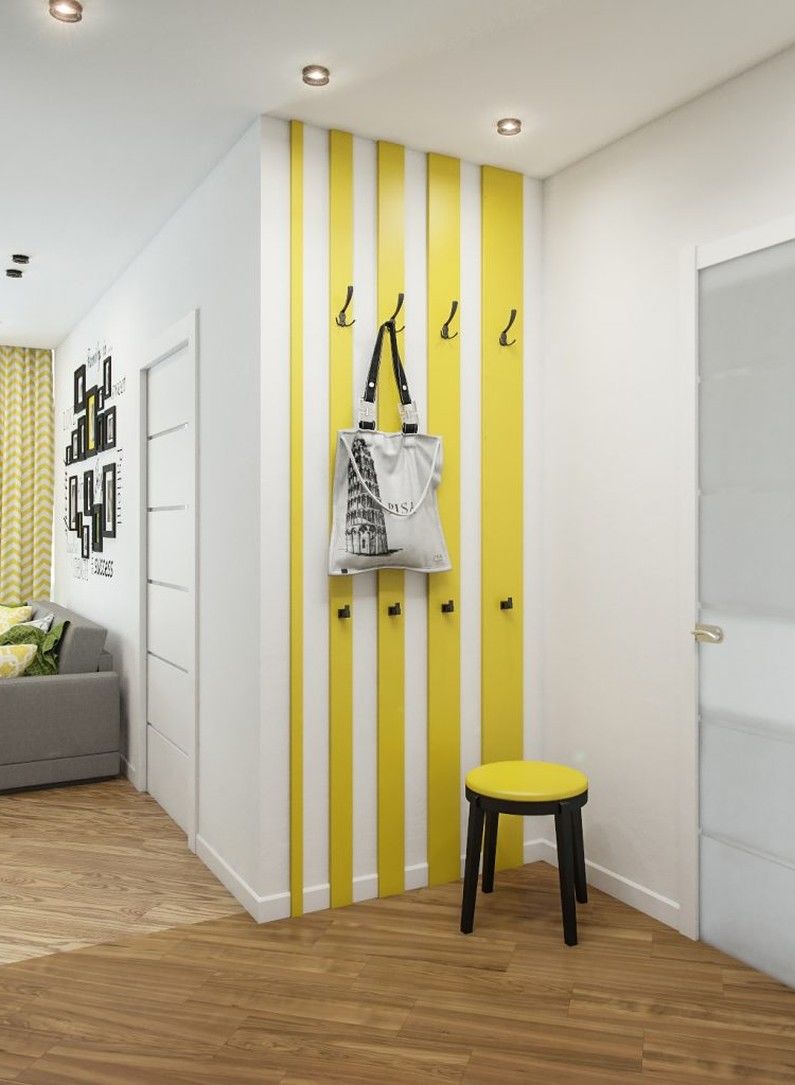 Pasillo amarillo en Jruschov - Diseño de interiores