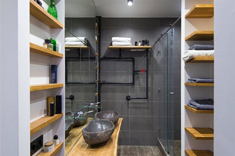 Salle de bain de style loft avec douche