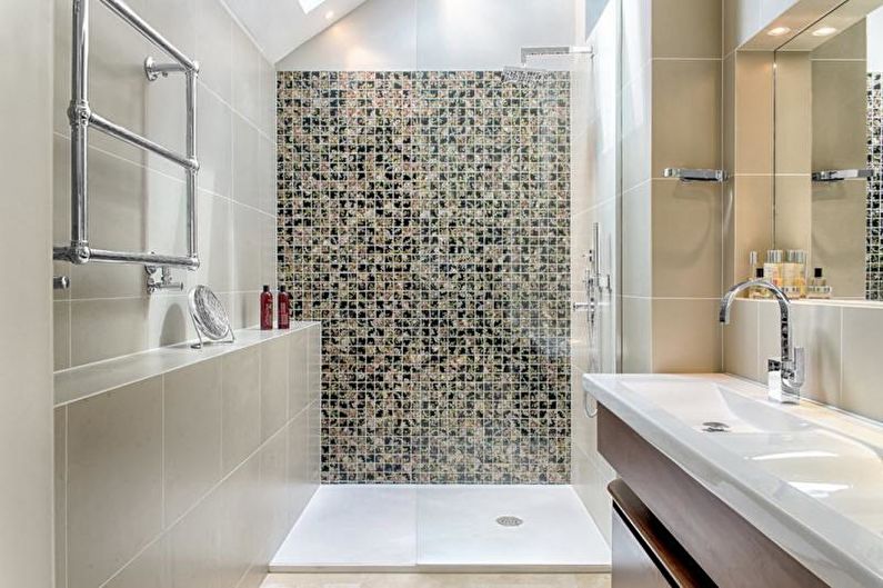 Vonios kambario su dušu dekoravimas - mozaikinės plytelės