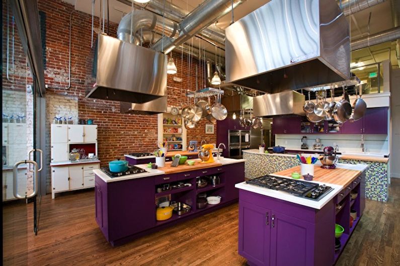 Purpurowa kuchnia - fotografia wnętrz