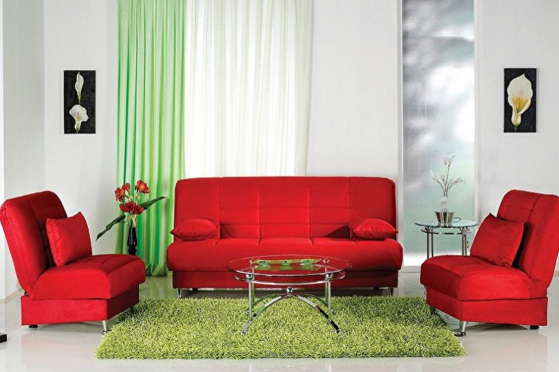 Verde con rojo: la combinación de colores en el interior