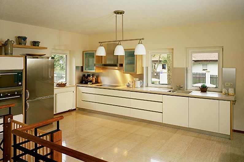 Design béžové kuchyně - povrchová úprava podlahy