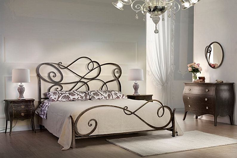 Kovácsoltvas ágyak típusai különböző stílusban - Modern
