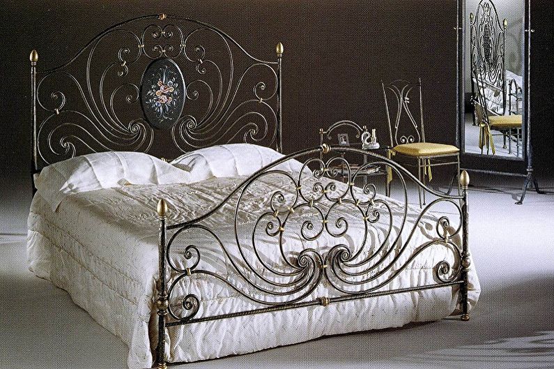 Kako odabrati krevet od kovanog željeza