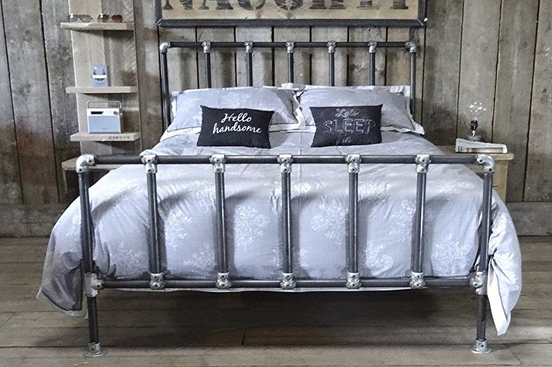 Kovácsolt ágyak - fénykép