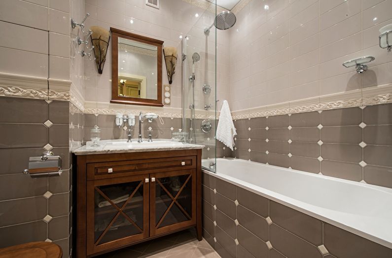 Bež kupaonica klasičnog stila - Dizajn interijera