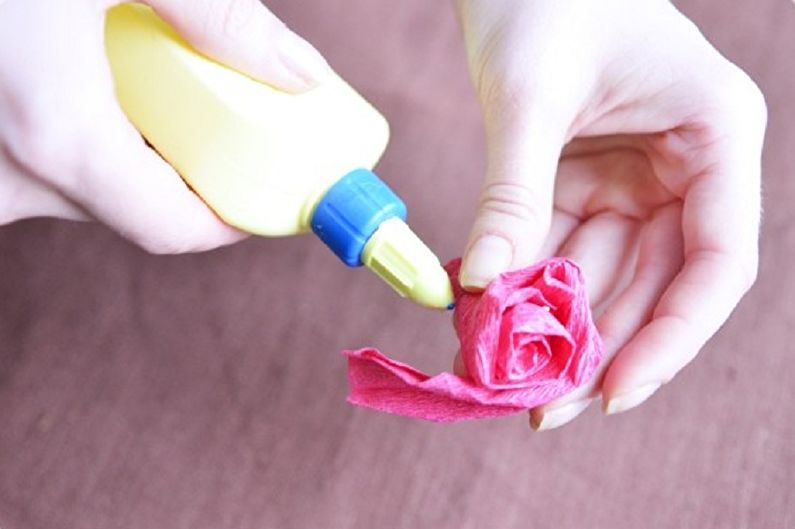 DIY slojeviti papir ruža