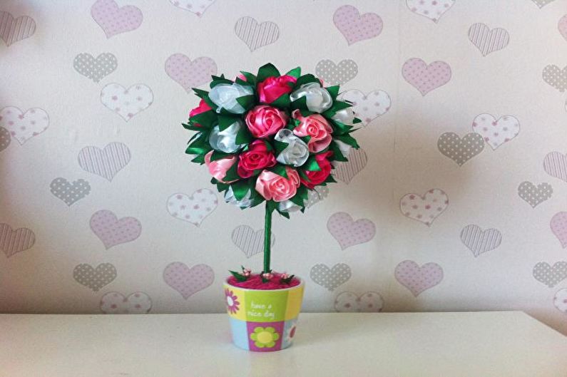 DIY papīra roze - topiary