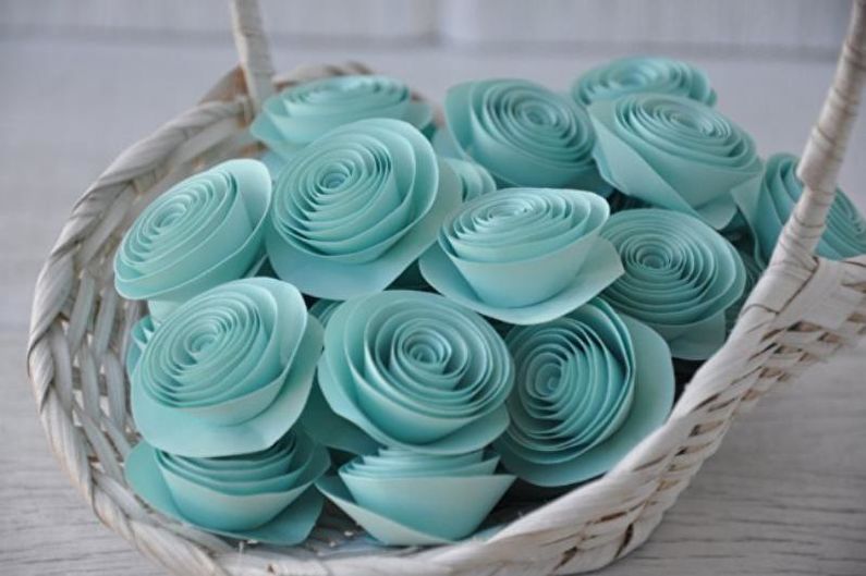 „Pasidaryk pats“ popieriaus rožė - krepšelis