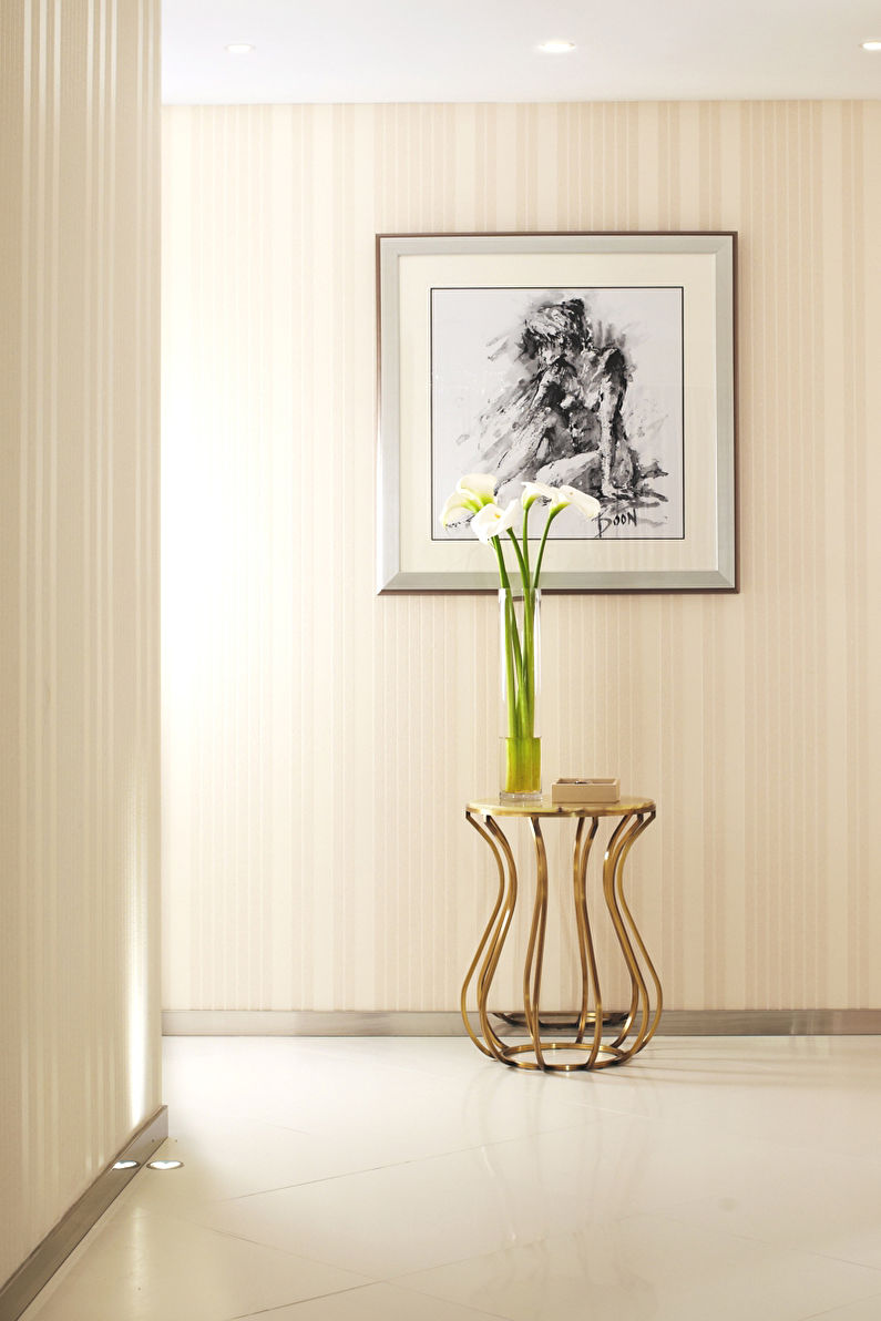 Bambusová tapeta na chodbě - interiérový design