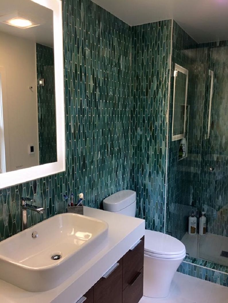 Tirkīza vannas istabas foto - interjera dizains