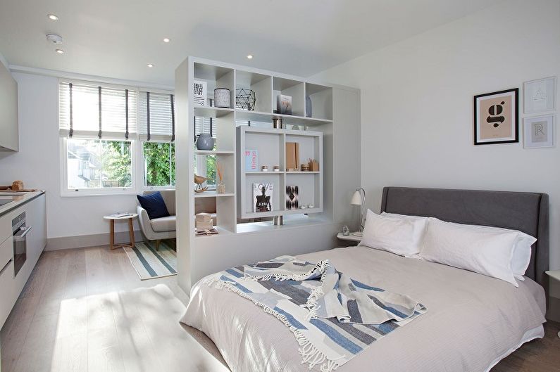 Makuuhuone skandinaaviseen tyyliin liittyvässä valokuvassa - Sisustussuunnittelu