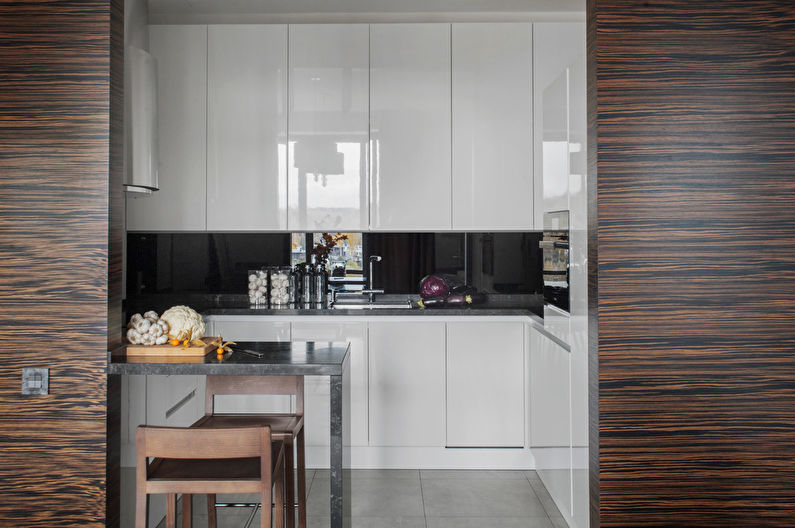Bucătărie 7 mp în stil high-tech - Design interior
