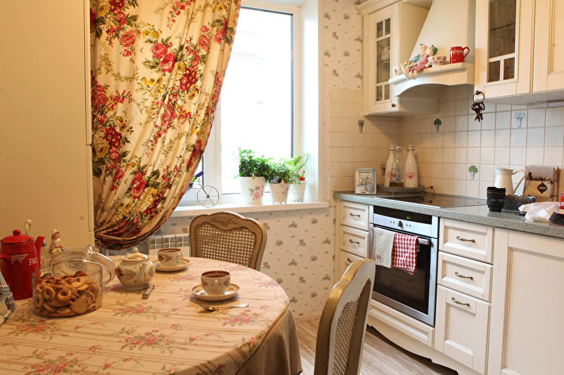 Dapur 7 sq.m. dalam gaya Provence - Reka Bentuk Dalaman