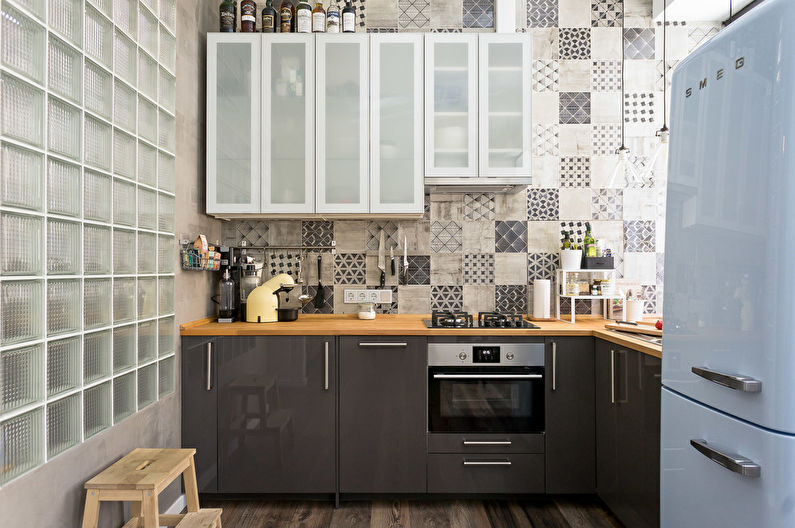 Дизајн ентеријера кухиње 7 м² - Пхото