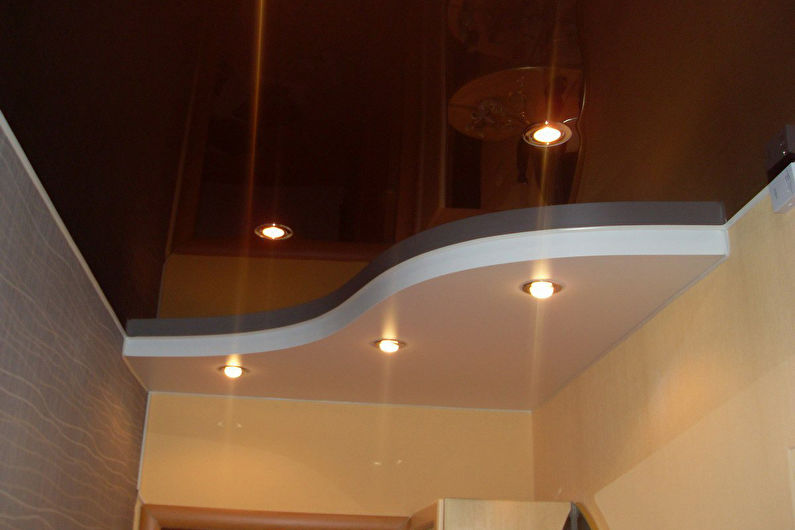 Растезни плафон у ходнику - Осветљење и осветљење