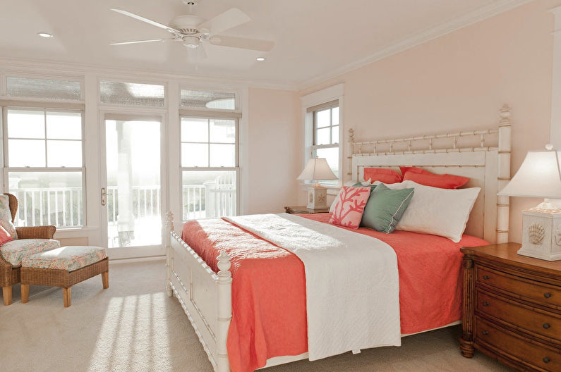 Breskvasta boja u spavaćoj sobi - Dizajn interijera