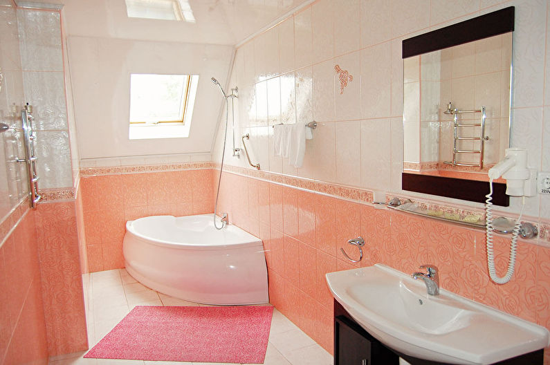 Cor de pêssego no banheiro - Design de Interiores