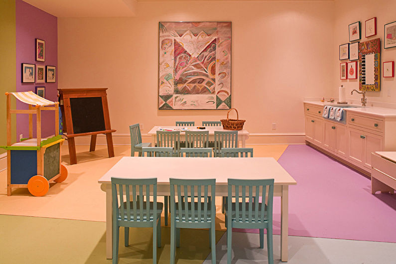 Flor de pêssego em um quarto de crianças - Design de Interiores