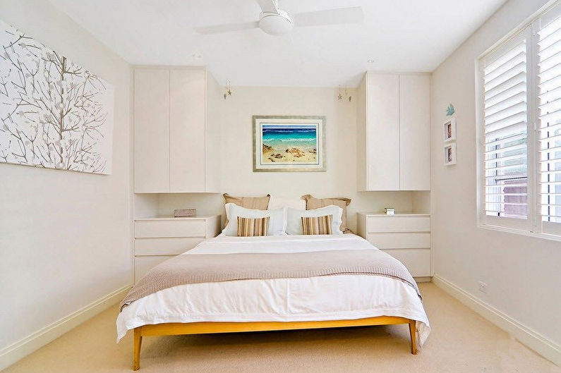 Mała sypialnia w stylu minimalizmu - architektura wnętrz