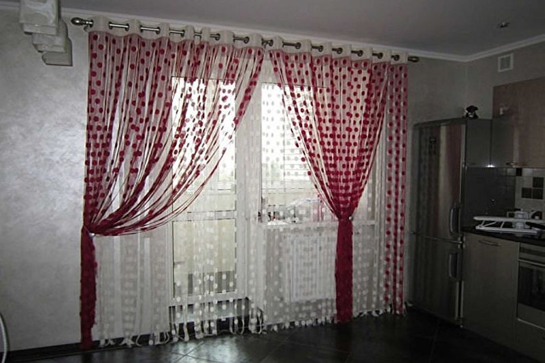 Curtains in the kitchen - photo