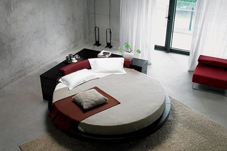Rundes Bett im Schlafzimmer - Foto