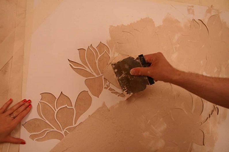 Видове шаблони за стени за боядисване - в зависимост от метода на нанасяне