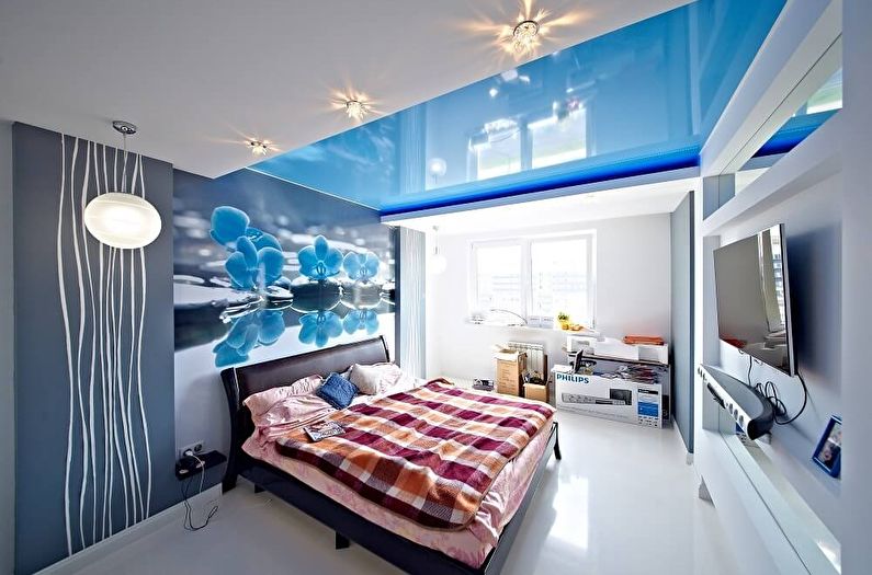 Combinato soffitto nella camera da letto