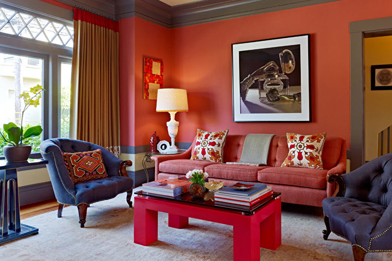 La combinación de colores en el interior de la sala de estar: colores cálidos
