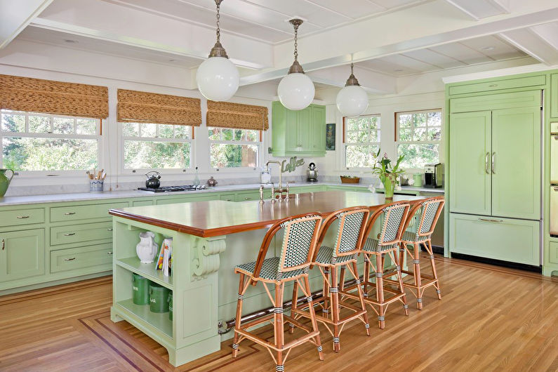 Pistāciju krāsa virtuves interjerā - dizaina foto