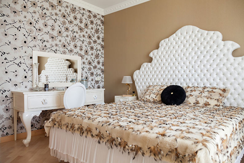 Interjera dizaina guļamistaba neoklasicisma stilā - foto