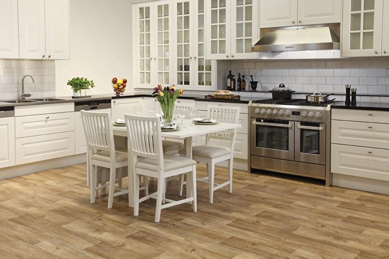 Design kuchyně 10 m² - povrchová úprava podlahy
