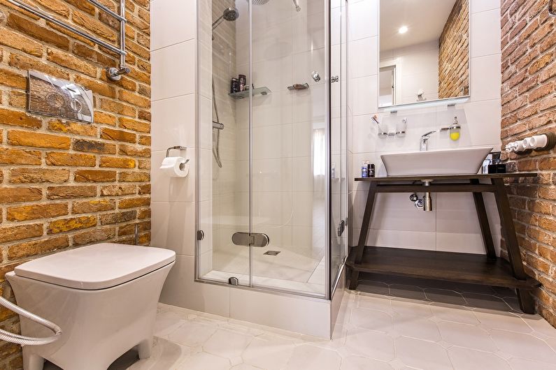 Design de banheiro estilo loft - acabamento de piso