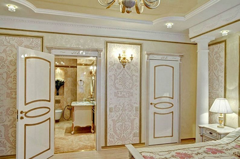 Skirtingų interjero stilių baltos durys - klasikinis stilius