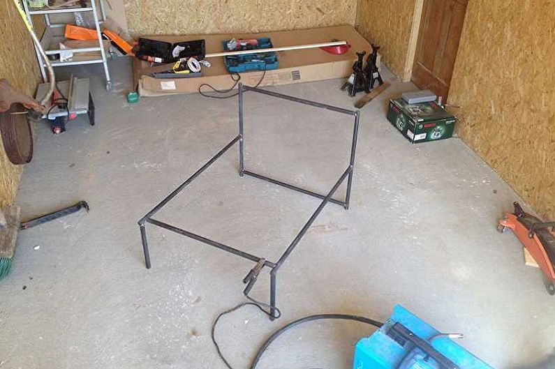 Realizarea de scaune balansate din metal cu propriile mâini