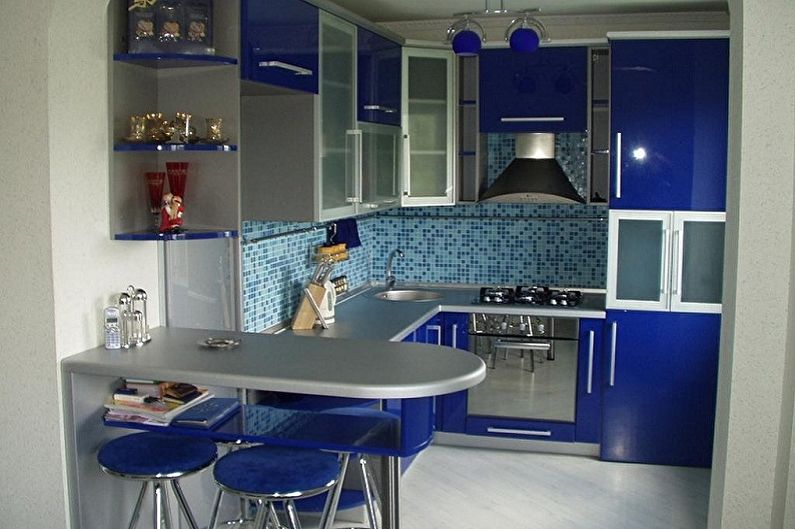 Интериорен дизайн на кухня в Хрушчов - снимка