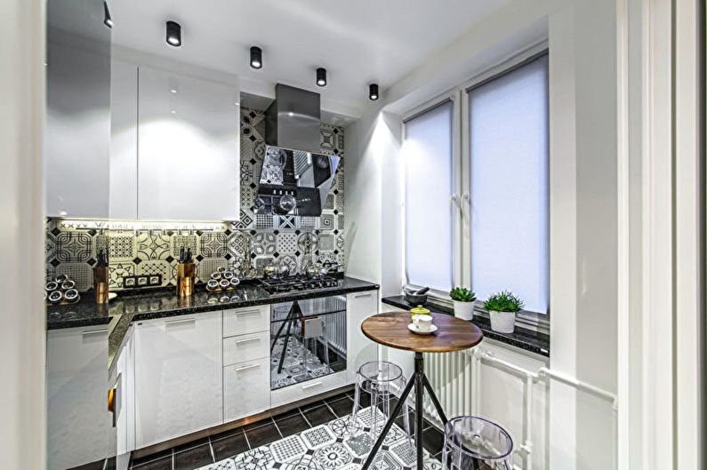 Virtuvės interjero dizainas Chruščiovoje - nuotrauka