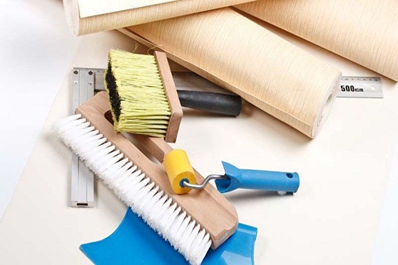 DIY-tapetsering, steg-för-steg-instruktioner - Förberedelse av verktyg och material
