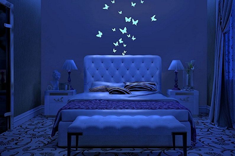 Do-it-yourself motýle na stene - žiariace motýle